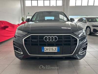 Audi Q5 50 TFSI e quattro S tronic Business Grigio usata Gemona del Friuli