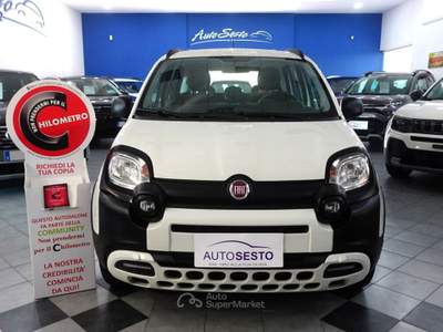 Fiat Panda 1.0 BZ 70 CV FIREFLY HYBRID CITY CROSS Bianco usata Carlentini