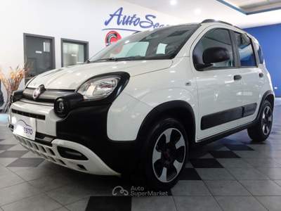 Fiat Panda 1.0 BZ 70 CV FIREFLY HYBRID CITY CROSS Bianco usata Carlentini