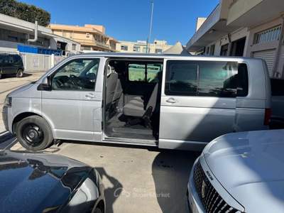 Volkswagen Transporter Caravelle 2.0 BiTDI 180CV 4 Motion PC Comfortline Grigio usata Castellana Grotte