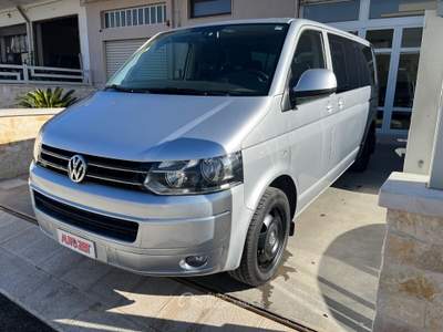 Volkswagen Transporter Caravelle 2.0 BiTDI 180CV 4 Motion PC Comfortline Grigio usata Castellana Grotte