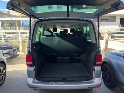 Volkswagen Transporter Caravelle 2.0 BiTDI 180CV 4 Motion PC Comfortline Grigio usata Castellana Grotte
