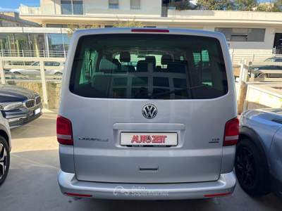 Volkswagen Transporter Caravelle 2.0 BiTDI 180CV 4 Motion PC Comfortline Grigio usata Castellana Grotte