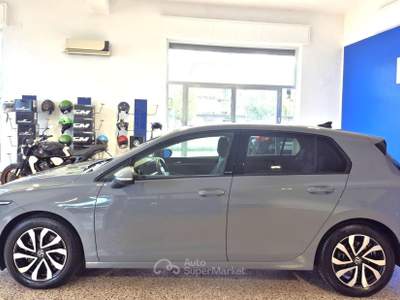 Volkswagen Golf 2.0 TDI 150 CV DSG SCR Life Grigio usata Brolo
