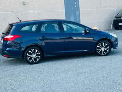 Ford Focus . Blu/Azzurro usata Cremona