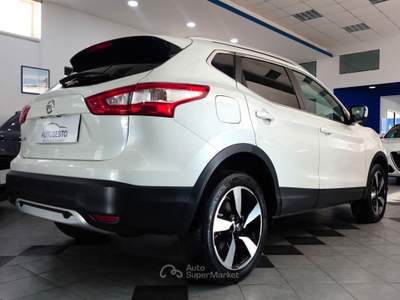 Nissan Qashqai 1.6 DCI 130 CV 4WD 360 Bianco usata Carlentini