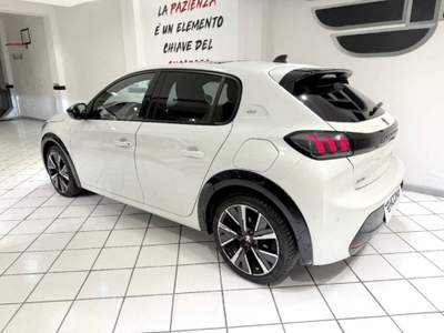 Peugeot 208 1.5 bluehdi GT Pack s&s 100cv Bianco usata Viterbo