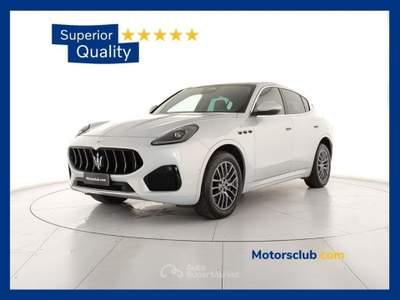 Maserati Grecale MHEV 300 CV AWD GT Argento usata Modena