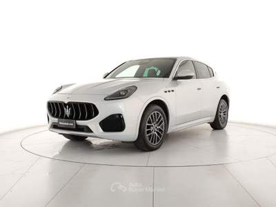 Maserati Grecale MHEV 300 CV AWD GT Argento usata Modena