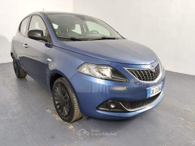 Lancia Ypsilon 1.0 FireFly 5 porte S&S Hybrid Ecochic Silver Blu/Azzurro usata Paderno Dugnano