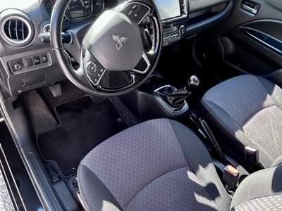 Mitsubishi Space Star * Retrocamera * Navi * Chiavi elettroniche* Nero usata Rapallo
