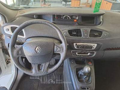 Renault Scénic autocarro n1 4 posti  Bianco usata Giugliano in Campania