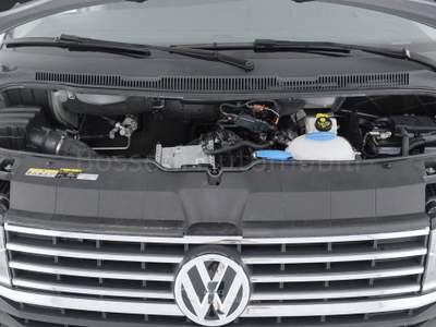 Volkswagen Multivan t6.1 2.0 tdi 150cv comfortline p.c. dsg7 Argento usata Cremona