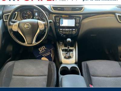 Nissan Qashqai 1.6 dci Business 2wd 130cv xtronic E6 Bianco usata Pompei