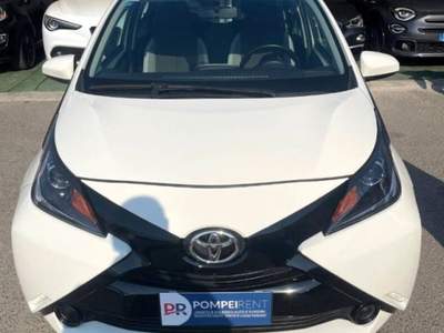 Toyota Aygo 1.0 x-pure 5p Bianco usata Pompei