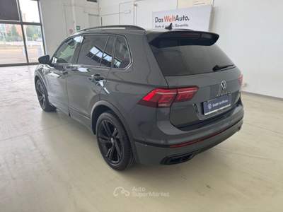 Volkswagen Tiguan 2.0 TURBO DIESEL 150 CV AUTOMATICO R-Line Grigio usata Alba
