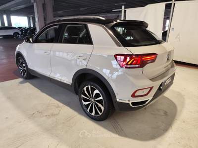 Volkswagen T-Roc 2022 1.0 tsi Life 110cv Bianco usata Monza