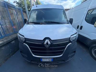 Renault Master t33 2.3 dci 135cv l2h2 ice plus Bianco usata Fisciano