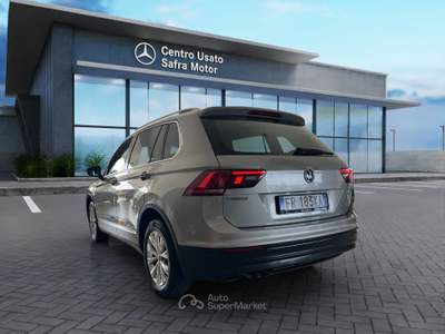 Volkswagen Tiguan Tiguan 2.0 TDI SCR DSG Business BlueMotion Technology Grigio usata Rende