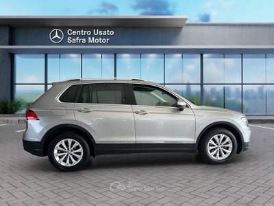 Volkswagen Tiguan Tiguan 2.0 TDI SCR DSG Business BlueMotion Technology Grigio usata Rende