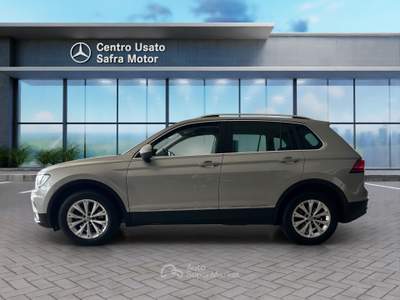 Volkswagen Tiguan Tiguan 2.0 TDI SCR DSG Business BlueMotion Technology Grigio usata Rende