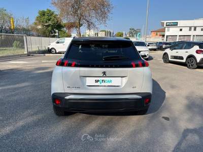 Peugeot 2008 e 100kW GT Bianco usata Roma