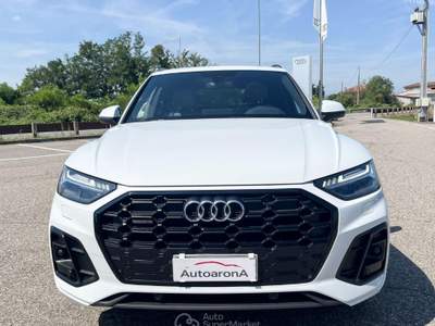 Audi Q5 40 TDI 204 CV quattro S tronic Edition One Bianco usata Paruzzaro
