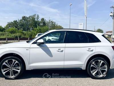 Audi Q5 40 TDI 204 CV quattro S tronic Edition One Bianco usata Paruzzaro