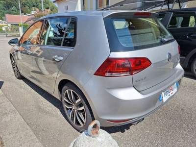 Volkswagen Golf 2.0 TDI 5p. Highline BlueMotion Technolgy UNICO PR Grigio usata Varallo