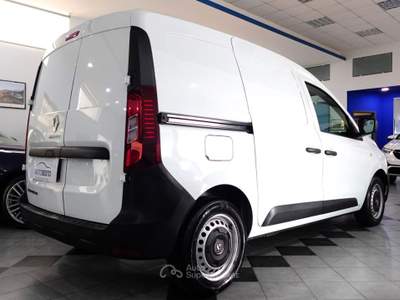 Renault Express 1.5 BlueDCI 75 CV PORTATA 626 Kg Bianco usata Carlentini