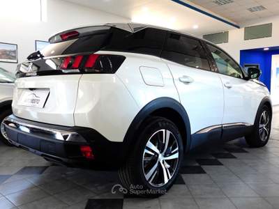 Peugeot 3008 1.5 BlueHDI 130 CV EAT8 ALLURE Bianco usata Carlentini