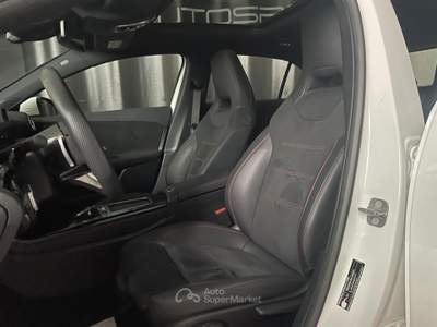 Mercedes-Benz Classe A A 200 d Automatic AMG Line Premium Bianco usata Leini