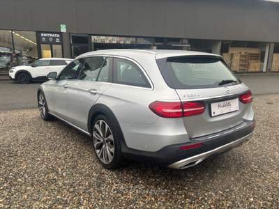 Mercedes-Benz Classe E 4Matic Sport All-Terrain Unicoproprietario Grigio usata Borgomanero