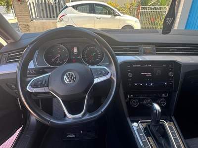 Volkswagen Passat vettura perfetta Nero usata San Benedetto del Tronto