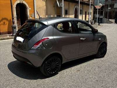 Lancia Ypsilon lancia ypsilon 1.0 hybrid, unico proprietario, 19.000 km Grigio usata Avellino