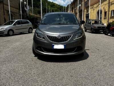 Lancia Ypsilon lancia ypsilon 1.0 hybrid, unico proprietario, 19.000 km Grigio usata Avellino