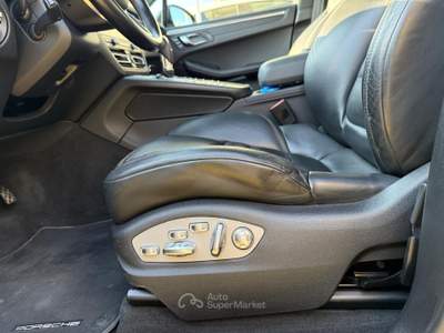 Porsche Macan PARI AL NUOVO Nero usata Ferrara