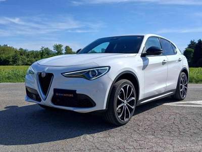 Alfa Romeo Stelvio 2.0 Turbo 280 CV AT8 Q4 Veloce! Bianco usata Lissone