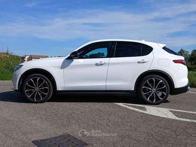 Alfa Romeo Stelvio 2.0 Turbo 280 CV AT8 Q4 Veloce! Bianco usata Lissone