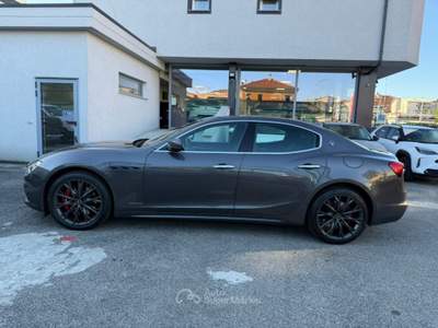 Maserati Ghibli L4 330 CV MHEV Gransport Grigio usata Varedo