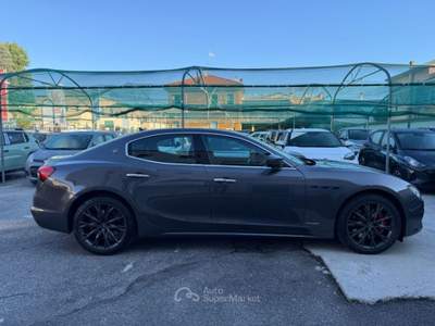 Maserati Ghibli L4 330 CV MHEV Gransport Grigio usata Varedo