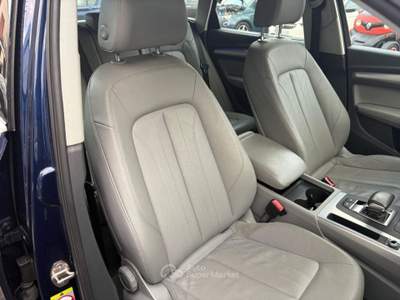Audi Q5 40 TDI quattro S tronic Business Design Blu/Azzurro usata Varedo