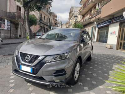 Nissan Qashqai 1.5dci Business 115CV dct Grigio usata Zafferana Etnea