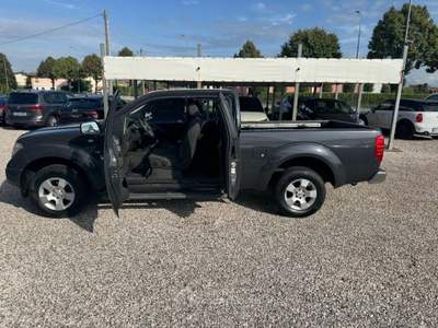 Nissan Navara 2.5 dCI Grigio usata Ponte di Piave