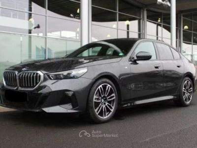 BMW Serie 5 520d 520d 48V sdrive MSport auto(197CV)TETTO Grigio usata Riccione