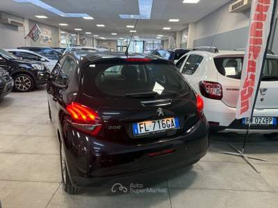 Peugeot 208 5p. GPL Allure Ok Neopatentati Grigio usata Prato