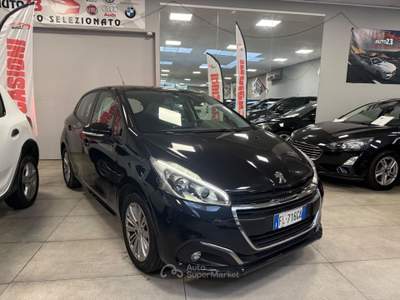 Peugeot 208 5p. GPL Allure Ok Neopatentati Grigio usata Prato