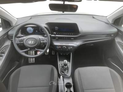 Hyundai Bayon 1.0 t-gdi Xline mt Argento usata Pistoia