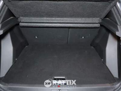 Peugeot 2008 2008 1.5 bluehdi allure s&s 130cv eat8 Grigio usata Barzago
