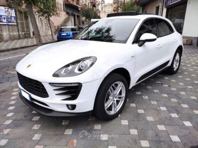 Porsche Macan 3.0d S 250 pdk Bianco usata Zafferana Etnea